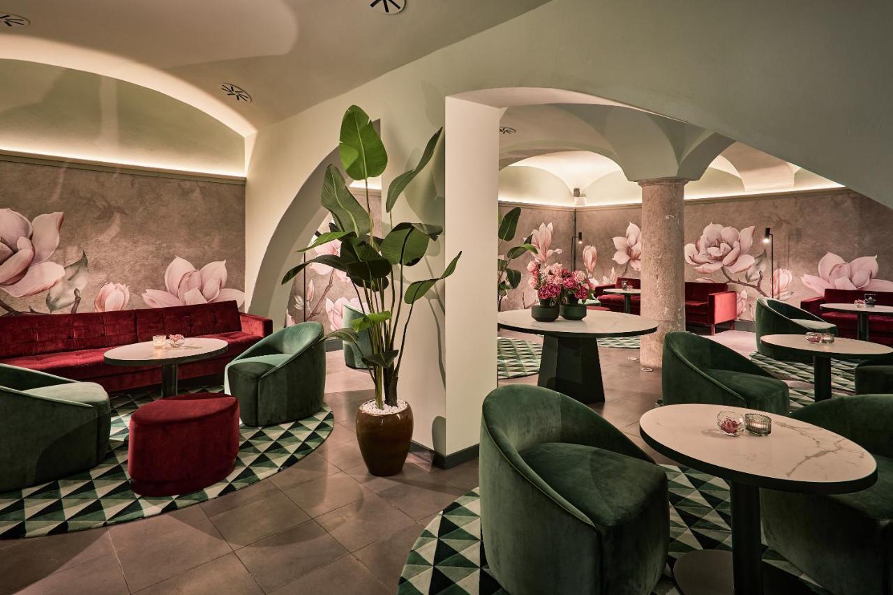 Falkensteiner Boutique Hotel Prague Luaran gambar The interior of the restaurant