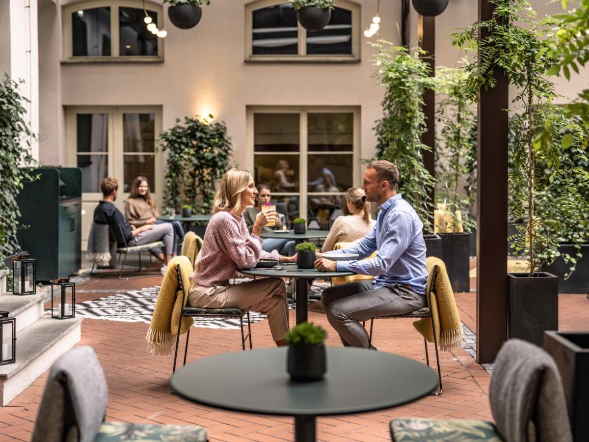 Falkensteiner Boutique Hotel Prague Luaran gambar The Green
